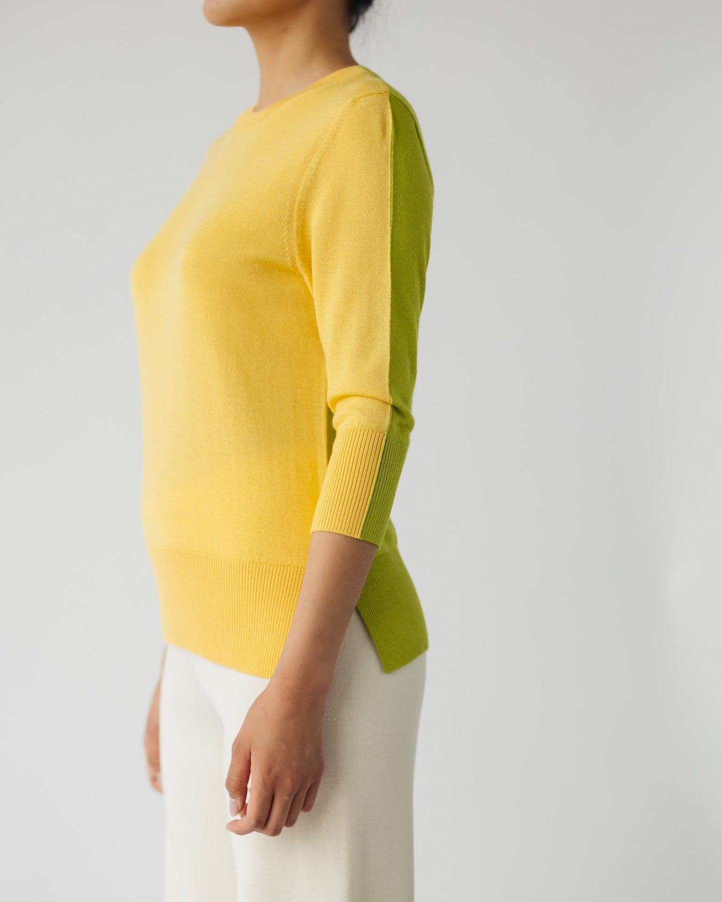 Silk and Cashmere Blended C-neck Top with Slits
