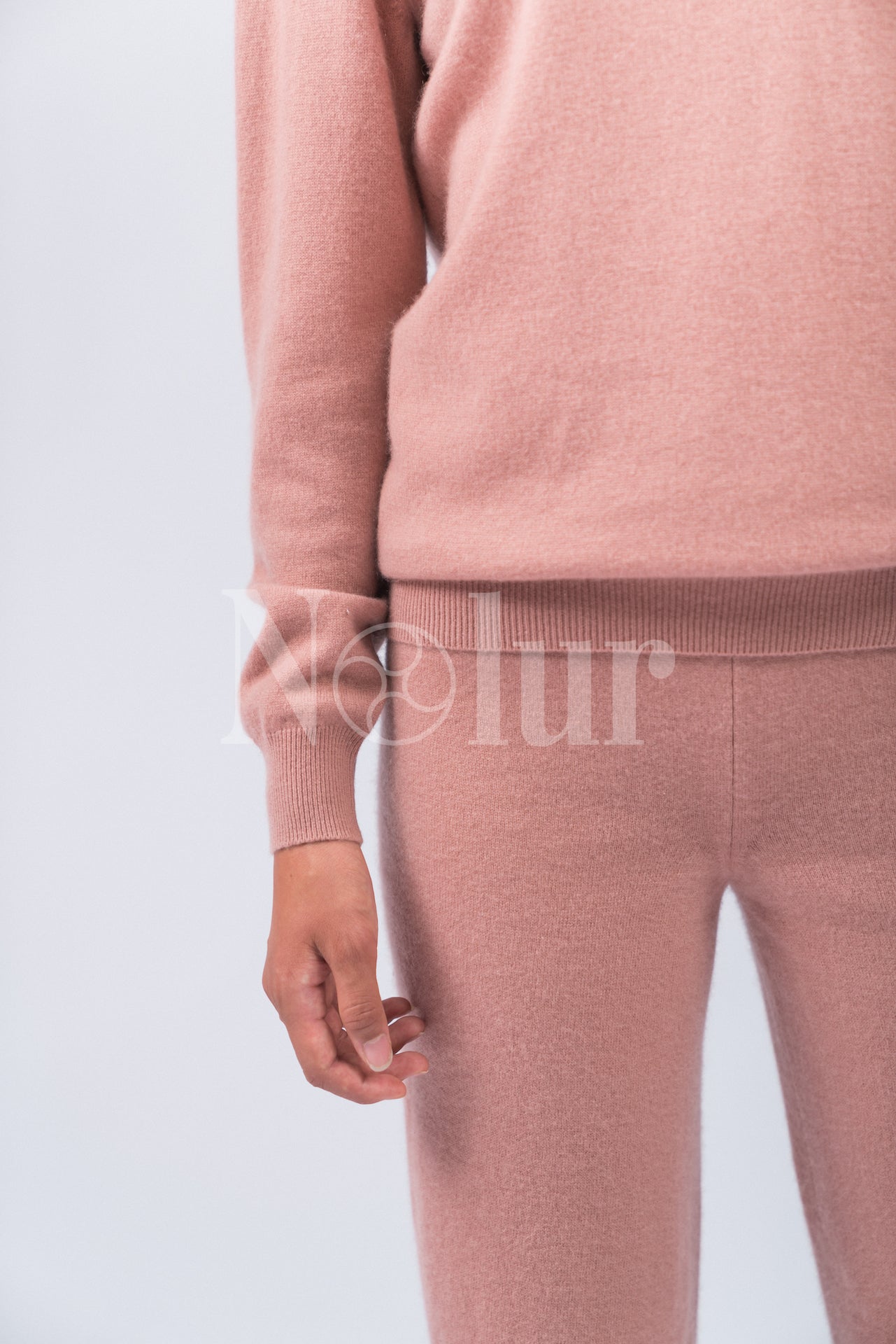 Pure Cashmere C-neck Sweater with Elbow Patches